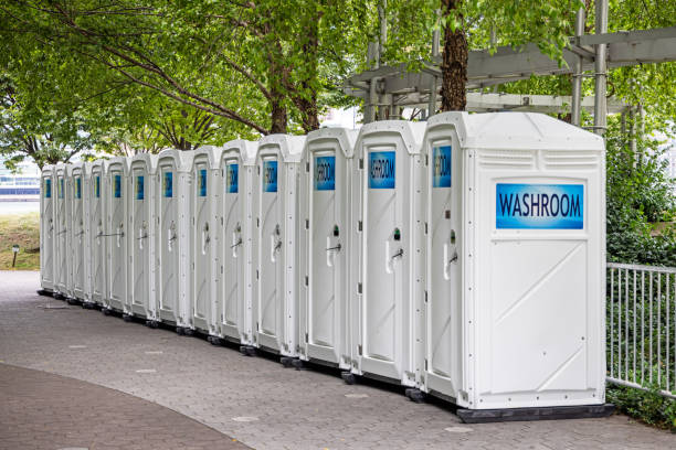 Porta potty delivery and setup in Moxee, WA